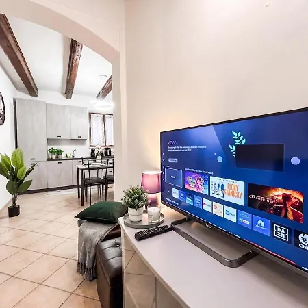 公寓 -centro- 700m Dal Mare Wifi Ac Parcheggio *